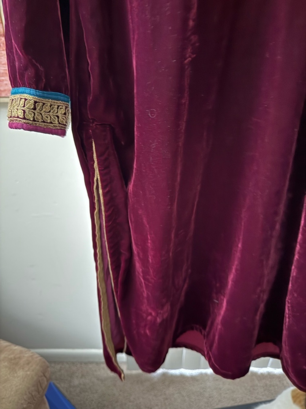Lakshita Indian Burgundy Kaftan Kurta Tunic Embroidered Velvet Trim Ethnic Large - Picture 5 of 7